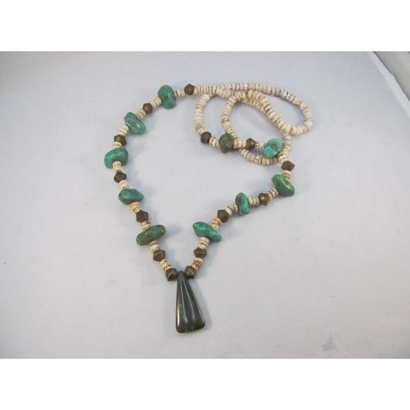 Southwestern Turquoise Nugget Brass Shell Pendant Necklace - Picture 15 of 16